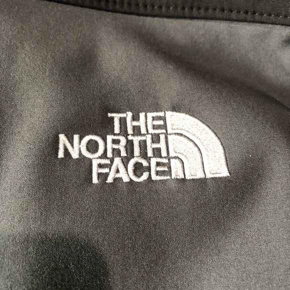 ❌SOLD❌ The North Face Zip-up Jacket (Grey) - Picture 8 of 8